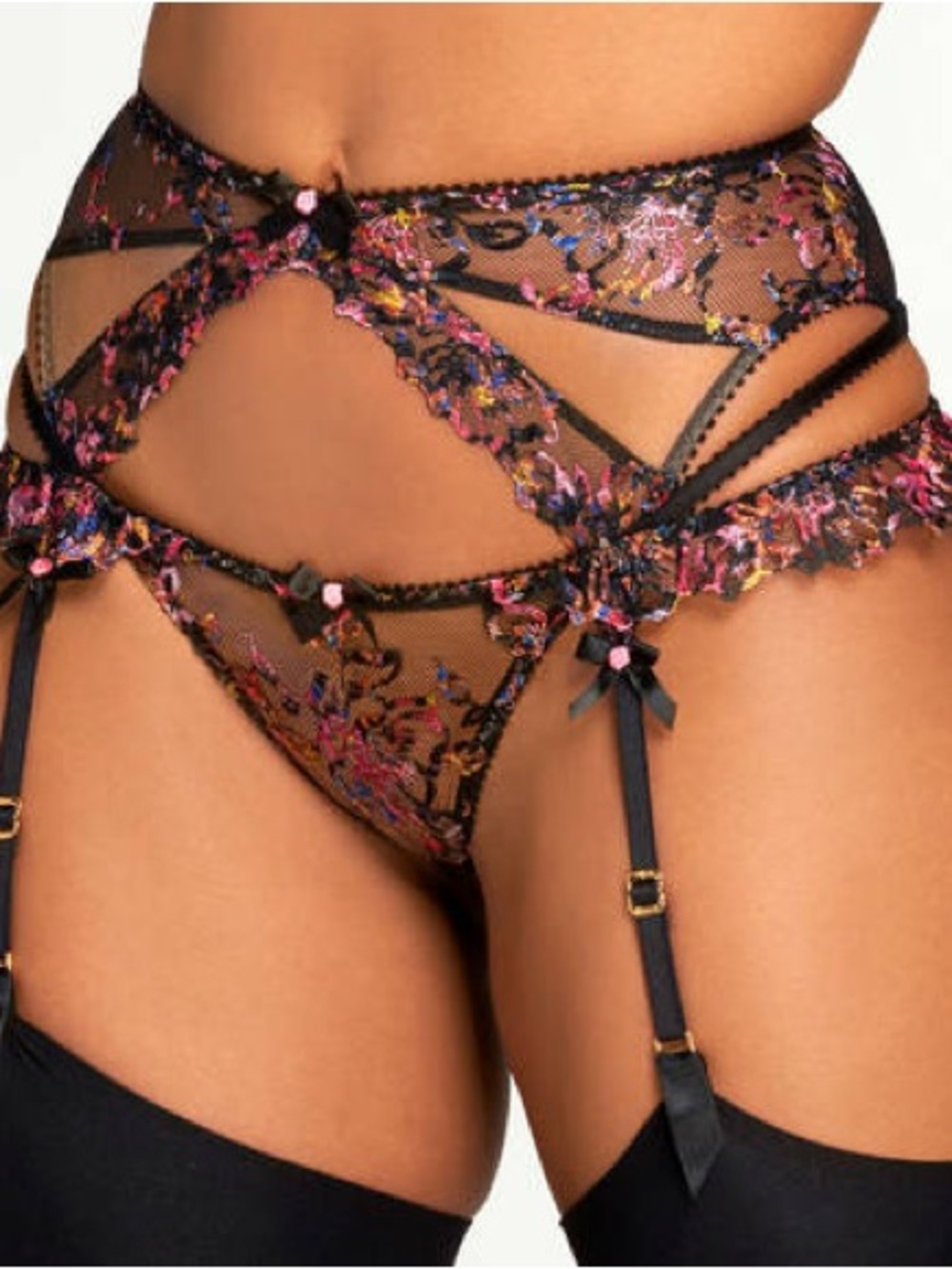Leisha suspender